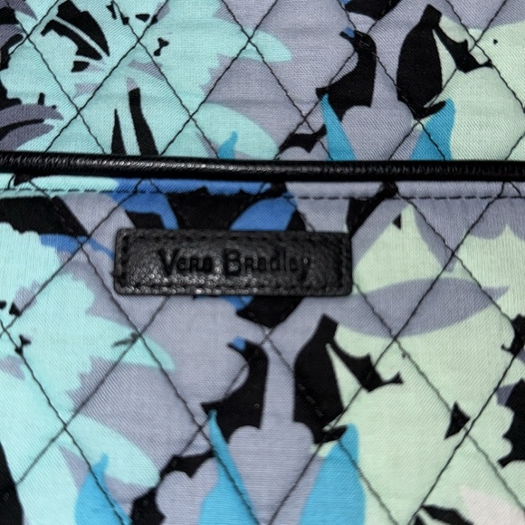 Vera Bradley Tote - Picture 6 of 12